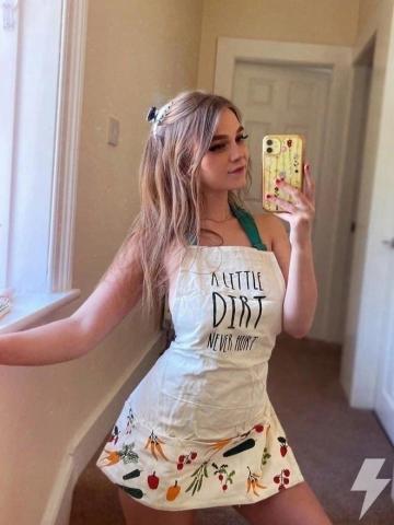 Полина